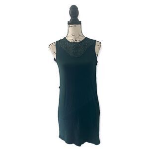 H&M Green Sleeveless Dress | Size S | Crochet Lace Neckline | Viscose
